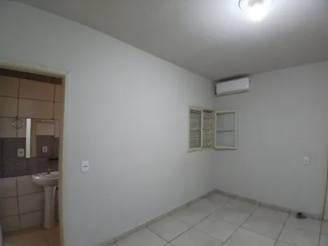 Alugar Casa / Padr&atilde;o em S&atilde;o Jos&eacute; do Rio Preto R$ 2.000,00 - Foto 16