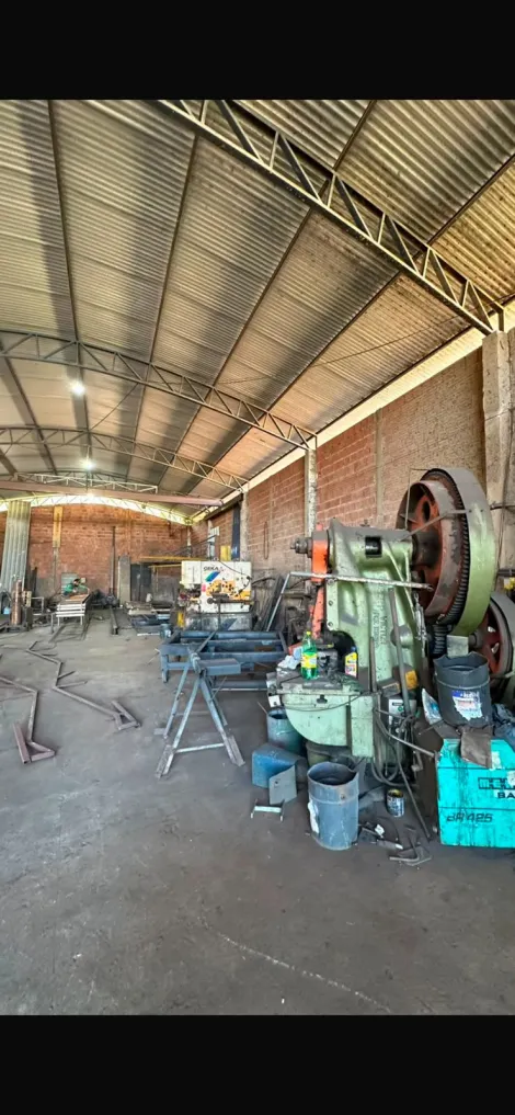 Alugar Comercial / Sal&atilde;o em Cedral R$ 4.000,00 - Foto 5