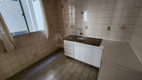 Alugar Apartamento / Padr&atilde;o em S&atilde;o Jos&eacute; do Rio Preto R$ 1.200,00 - Foto 4