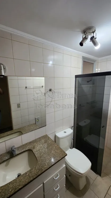 Alugar Apartamento / Padr&atilde;o em S&atilde;o Jos&eacute; do Rio Preto R$ 1.200,00 - Foto 10