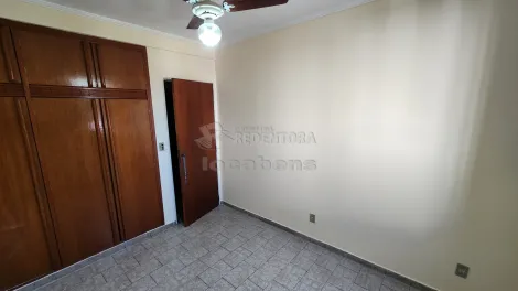 Alugar Apartamento / Padr&atilde;o em S&atilde;o Jos&eacute; do Rio Preto R$ 1.200,00 - Foto 14