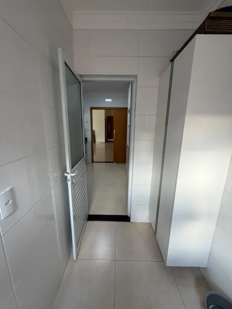 Alugar Casa / Condom&iacute;nio em S&atilde;o Jos&eacute; do Rio Preto R$ 5.000,00 - Foto 22