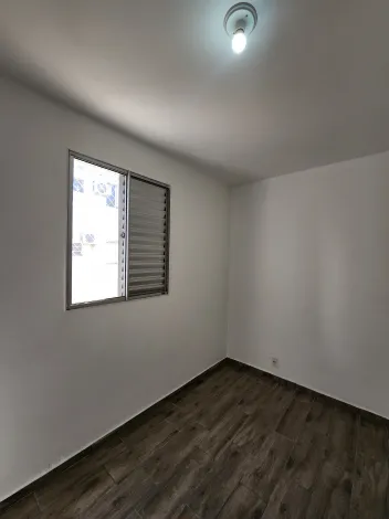 Alugar Apartamento / Padr&atilde;o em S&atilde;o Jos&eacute; do Rio Preto R$ 950,00 - Foto 4