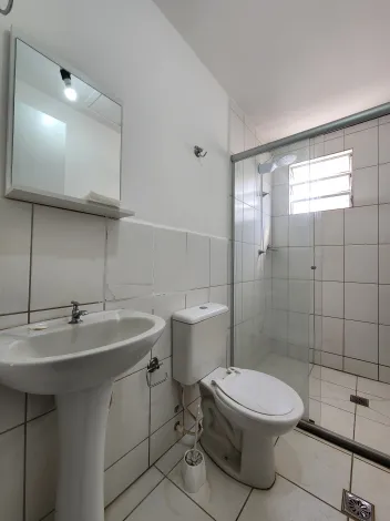 Alugar Apartamento / Padr&atilde;o em S&atilde;o Jos&eacute; do Rio Preto R$ 950,00 - Foto 6