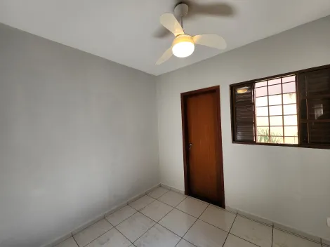 Alugar Casa / Padr&atilde;o em S&atilde;o Jos&eacute; do Rio Preto R$ 1.350,00 - Foto 11