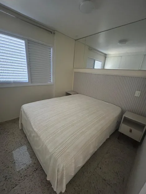 Alugar Apartamento / Padr&atilde;o em S&atilde;o Jos&eacute; do Rio Preto R$ 3.500,00 - Foto 9