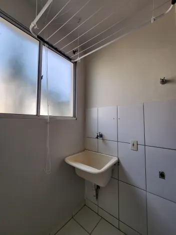 Alugar Apartamento / Padr&atilde;o em S&atilde;o Jos&eacute; do Rio Preto R$ 1.220,00 - Foto 9