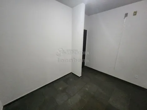 Alugar Casa / Sobrado em S&atilde;o Jos&eacute; do Rio Preto R$ 2.500,00 - Foto 18