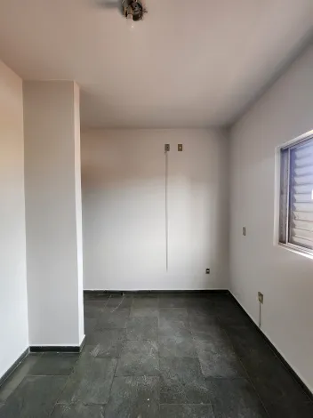 Alugar Casa / Sobrado em S&atilde;o Jos&eacute; do Rio Preto R$ 2.800,00 - Foto 19