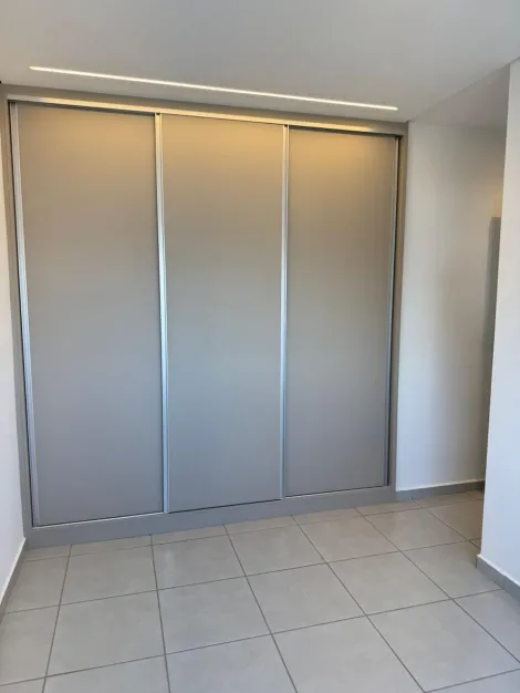Alugar Apartamento / Padr&atilde;o em S&atilde;o Jos&eacute; do Rio Preto R$ 3.100,00 - Foto 9