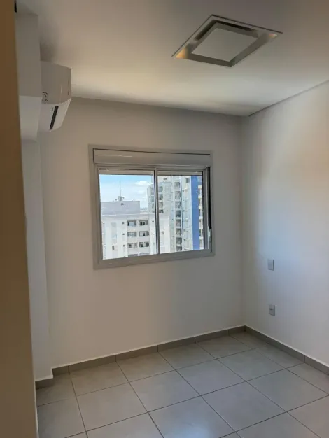Alugar Apartamento / Padr&atilde;o em S&atilde;o Jos&eacute; do Rio Preto R$ 3.100,00 - Foto 17