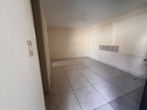 Alugar Casa / Padr&atilde;o em S&atilde;o Jos&eacute; do Rio Preto R$ 1.400,00 - Foto 12