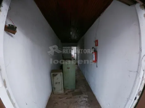 Alugar Comercial / Sal&atilde;o em S&atilde;o Jos&eacute; do Rio Preto R$ 700,00 - Foto 3