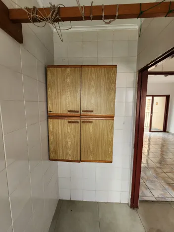Alugar Apartamento / Padr&atilde;o em S&atilde;o Jos&eacute; do Rio Preto R$ 750,00 - Foto 6