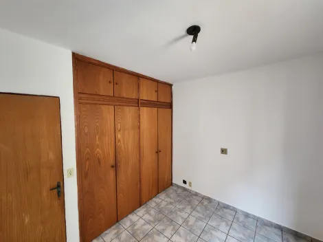 Alugar Apartamento / Padr&atilde;o em S&atilde;o Jos&eacute; do Rio Preto R$ 750,00 - Foto 8