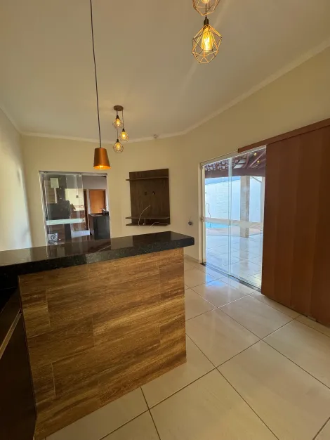 Alugar Casa / Padr&atilde;o em S&atilde;o Jos&eacute; do Rio Preto R$ 1.800,00 - Foto 6