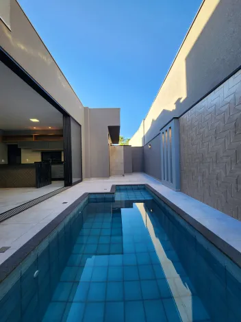 Alugar Casa / Condom&iacute;nio em S&atilde;o Jos&eacute; do Rio Preto. apenas R$ 2.700.000,00