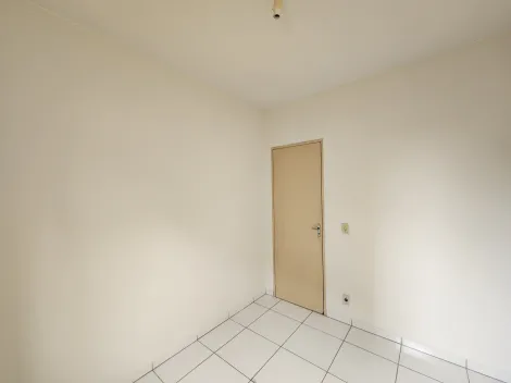 Alugar Apartamento / Padr&atilde;o em S&atilde;o Jos&eacute; do Rio Preto R$ 1.000,00 - Foto 5