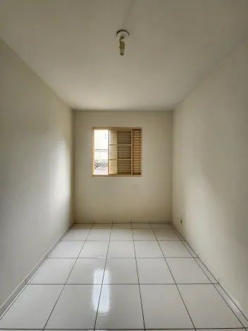 Alugar Apartamento / Padr&atilde;o em S&atilde;o Jos&eacute; do Rio Preto R$ 1.000,00 - Foto 7