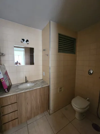 Alugar Apartamento / Padr&atilde;o em S&atilde;o Jos&eacute; do Rio Preto R$ 1.200,00 - Foto 11