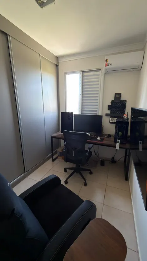 Alugar Apartamento / Padr&atilde;o em S&atilde;o Jos&eacute; do Rio Preto R$ 1.000,00 - Foto 12