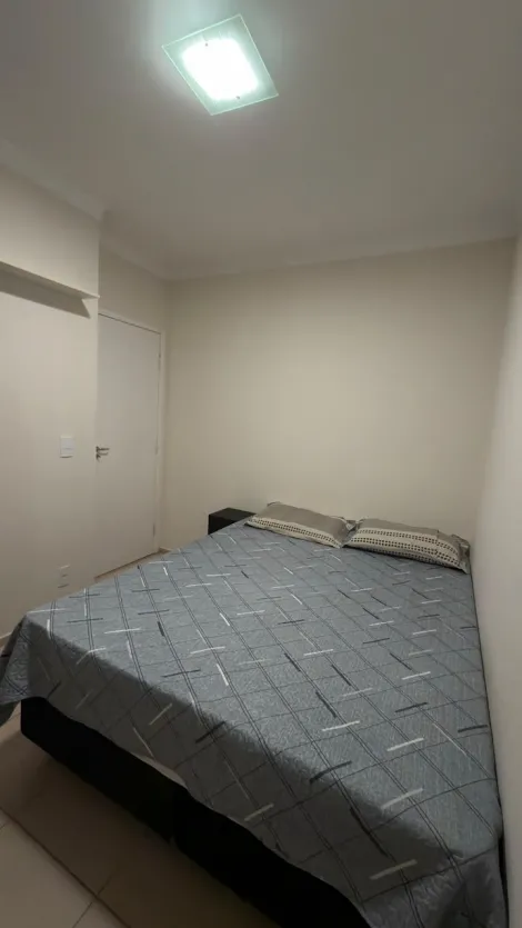 Alugar Apartamento / Padr&atilde;o em S&atilde;o Jos&eacute; do Rio Preto R$ 1.000,00 - Foto 17