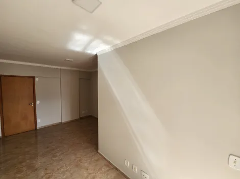 Alugar Apartamento / Padr&atilde;o em S&atilde;o Jos&eacute; do Rio Preto R$ 1.450,00 - Foto 3