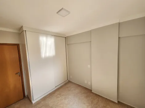 Alugar Apartamento / Padr&atilde;o em S&atilde;o Jos&eacute; do Rio Preto R$ 1.450,00 - Foto 10