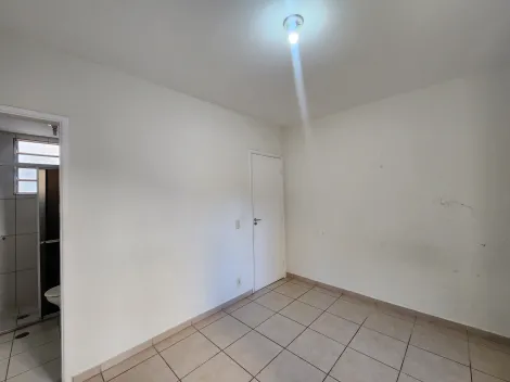 Alugar Apartamento / Padr&atilde;o em S&atilde;o Jos&eacute; do Rio Preto R$ 900,00 - Foto 6