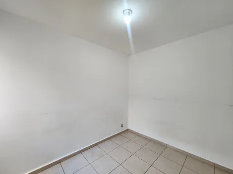 Alugar Apartamento / Padr&atilde;o em S&atilde;o Jos&eacute; do Rio Preto R$ 900,00 - Foto 8