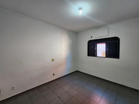 Alugar Casa / Padr&atilde;o em S&atilde;o Jos&eacute; do Rio Preto R$ 1.600,00 - Foto 9