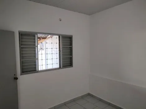 Alugar Casa / Padr&atilde;o em S&atilde;o Jos&eacute; do Rio Preto R$ 1.480,00 - Foto 5
