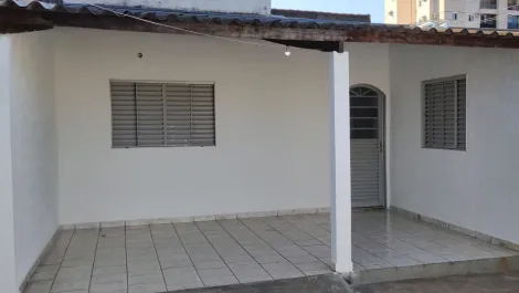 Alugar Casa / Padr&atilde;o em S&atilde;o Jos&eacute; do Rio Preto. apenas R$ 1.480,00