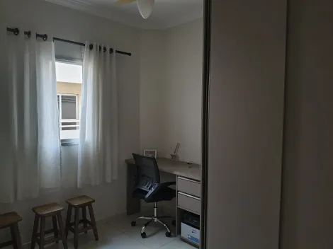 Alugar Apartamento / Padr&atilde;o em S&atilde;o Jos&eacute; do Rio Preto R$ 720,00 - Foto 12