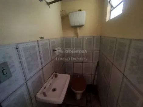Alugar Casa / Padr&atilde;o em S&atilde;o Jos&eacute; do Rio Preto R$ 500,00 - Foto 2