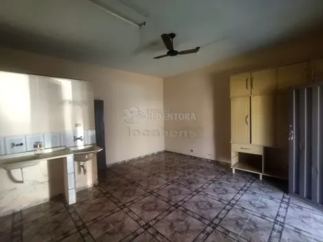 Alugar Casa / Padr&atilde;o em S&atilde;o Jos&eacute; do Rio Preto R$ 500,00 - Foto 5