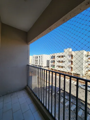 Alugar Apartamento / Padr&atilde;o em S&atilde;o Jos&eacute; do Rio Preto R$ 1.700,00 - Foto 3
