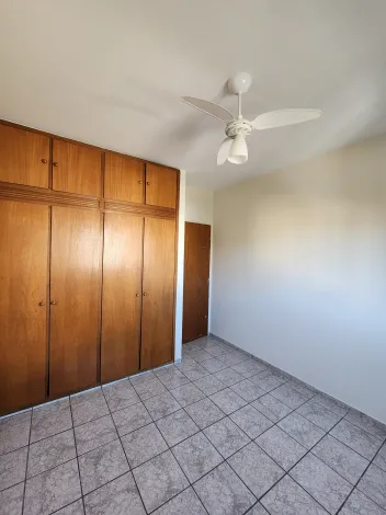 Alugar Apartamento / Padr&atilde;o em S&atilde;o Jos&eacute; do Rio Preto R$ 1.700,00 - Foto 10