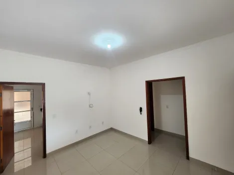 Alugar Casa / Padr&atilde;o em S&atilde;o Jos&eacute; do Rio Preto. apenas R$ 2.000,00