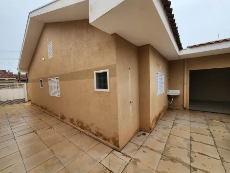 Alugar Casa / Padr&atilde;o em S&atilde;o Jos&eacute; do Rio Preto R$ 2.000,00 - Foto 11