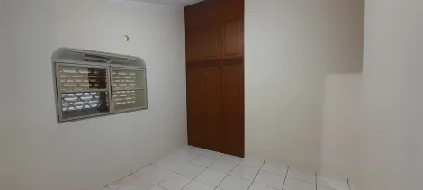 Alugar Casa / Padr&atilde;o em S&atilde;o Jos&eacute; do Rio Preto R$ 2.200,00 - Foto 11