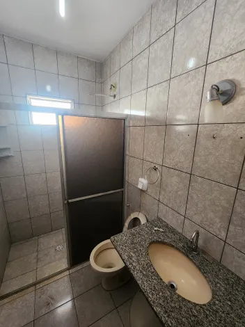 Alugar Casa / Padr&atilde;o em S&atilde;o Jos&eacute; do Rio Preto R$ 1.300,00 - Foto 6