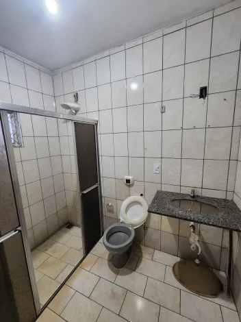 Alugar Casa / Padr&atilde;o em S&atilde;o Jos&eacute; do Rio Preto R$ 1.300,00 - Foto 11