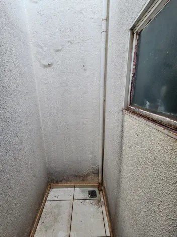Alugar Casa / Padr&atilde;o em S&atilde;o Jos&eacute; do Rio Preto R$ 1.300,00 - Foto 13