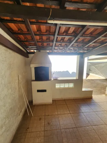 Alugar Casa / Padr&atilde;o em S&atilde;o Jos&eacute; do Rio Preto R$ 1.300,00 - Foto 16