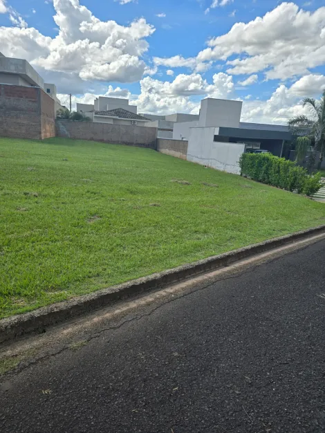 Comprar Terreno / Condom&iacute;nio em S&atilde;o Jos&eacute; do Rio Preto R$ 275.000,00 - Foto 2
