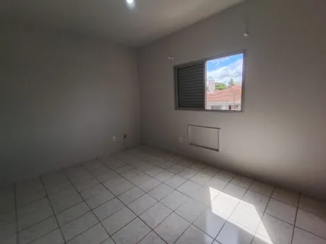 Alugar Apartamento / Padr&atilde;o em S&atilde;o Jos&eacute; do Rio Preto R$ 1.050,00 - Foto 14