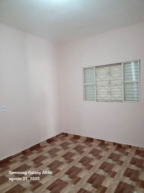 Alugar Casa / Padr&atilde;o em S&atilde;o Jos&eacute; do Rio Preto R$ 2.000,00 - Foto 4