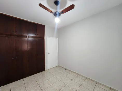 Alugar Casa / Padr&atilde;o em S&atilde;o Jos&eacute; do Rio Preto R$ 3.000,00 - Foto 17