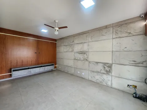 Alugar Casa / Padr&atilde;o em S&atilde;o Jos&eacute; do Rio Preto. apenas R$ 2.500,00